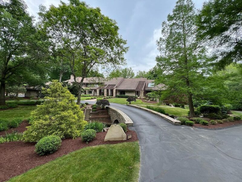 Landscapers in Canonsburg