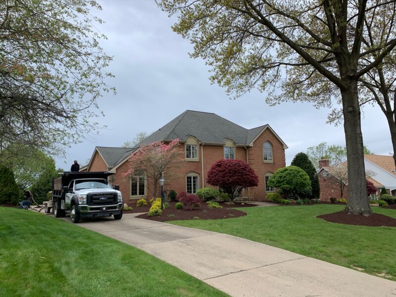 Landscapers in Canonsburg